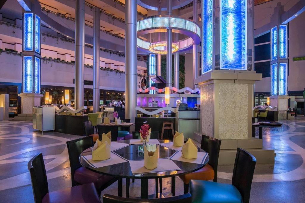 Ambassador City Jomtien Pattaya - Ocean Wing Hotel Na Chom Thian Exterior photo