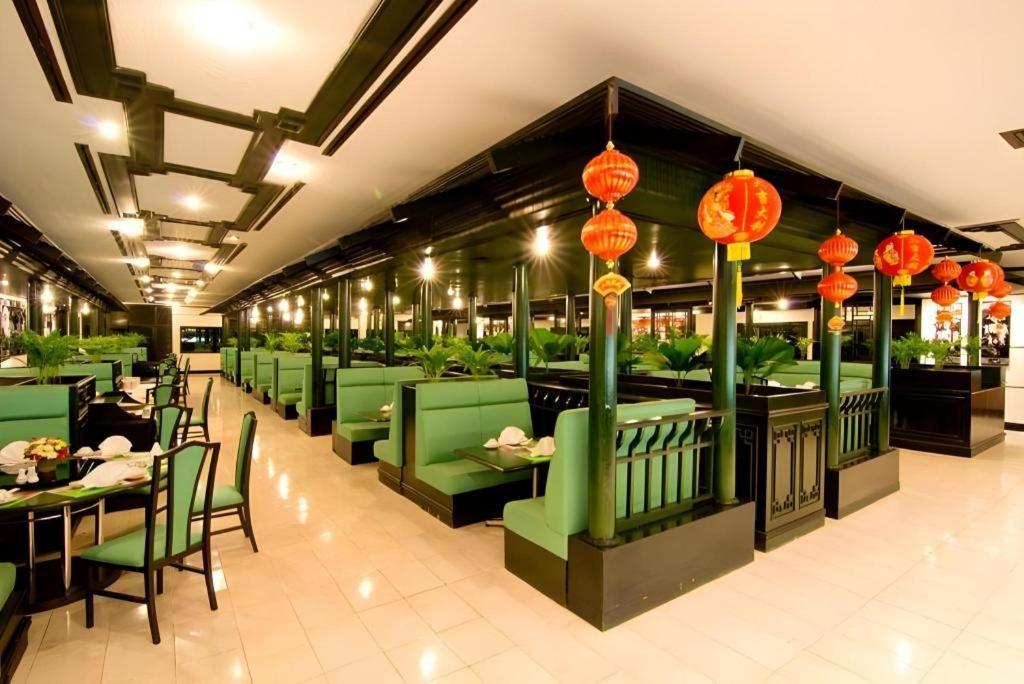 Ambassador City Jomtien Pattaya - Ocean Wing Hotel Na Chom Thian Exterior photo