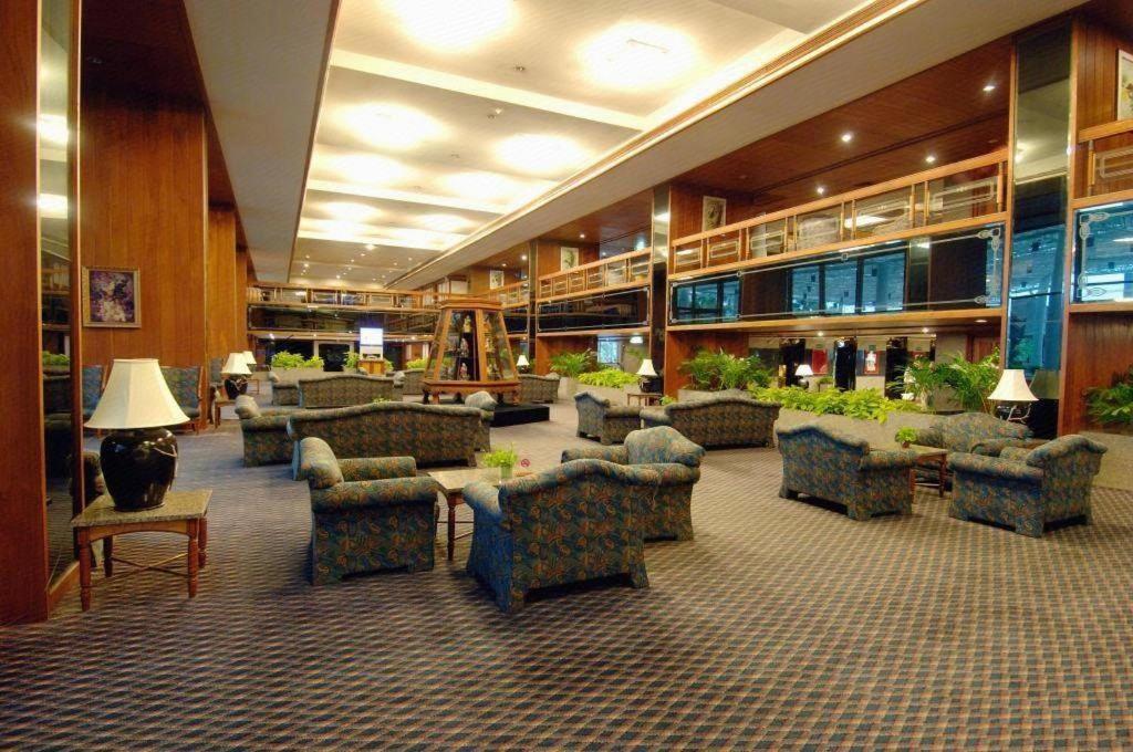 Ambassador City Jomtien Pattaya - Ocean Wing Hotel Na Chom Thian Exterior photo